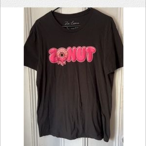 Zonut by Zoe Laverne Black T Womens size S